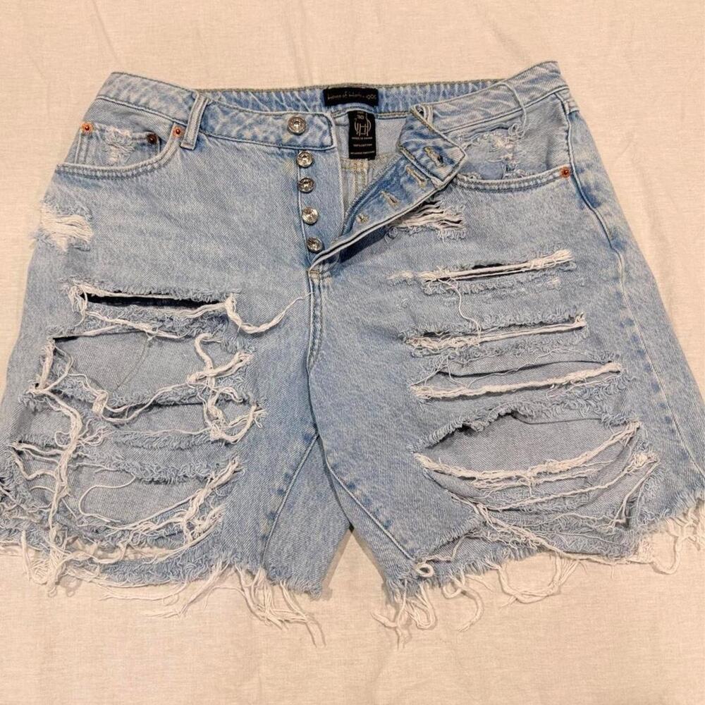 House of Harlow Distressed Jean Shorts Size 30
